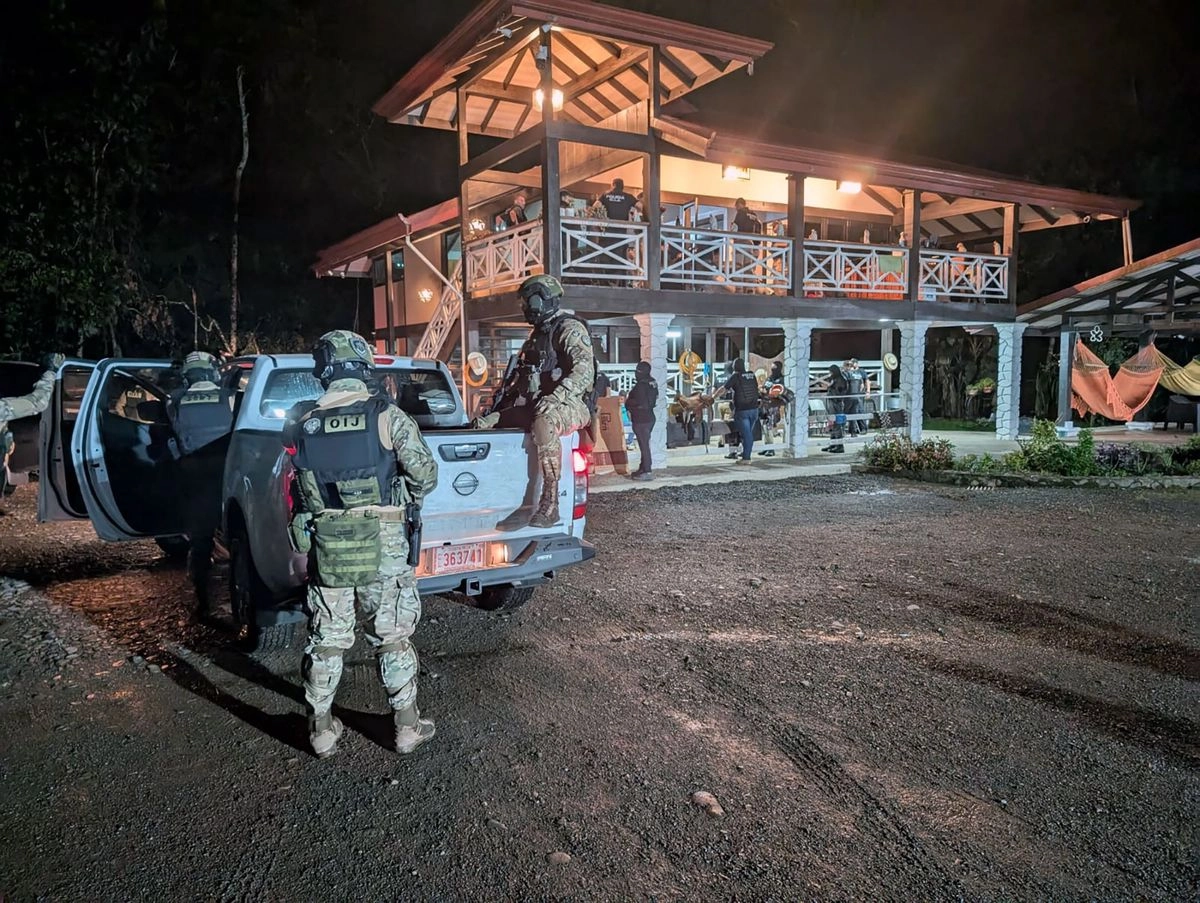 Policías en la  provincia de Pérez Zeledón, en Costa Rica, el 29 de julio de 2025.