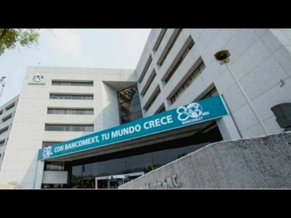Instalaciones del Banco Nacional de Comercio Exterior. Foto La Jornada / Archivo