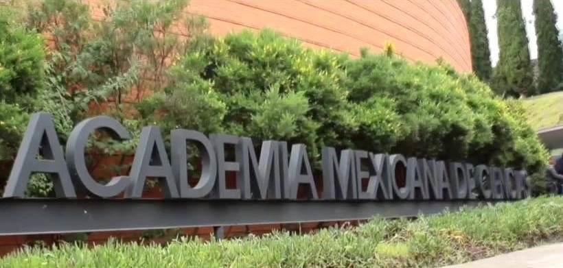 Ex presidentes de la Academia Mexicana de Ciencias (AMC) subrayaron que entre los 31 acusados por la FGR “se encuentran varios investigadores, todos ellos de intachable reputación y reconocidos nacional e internacionalmente por sus aportaciones a la ciencia”. Foto tomada del Facebook de @amciencias / Archivo