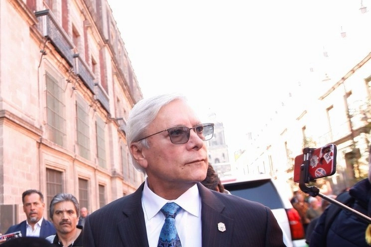 El gobernador de Baja California, Jaime Bonilla. Foto Roberto García Ortíz / Archivo