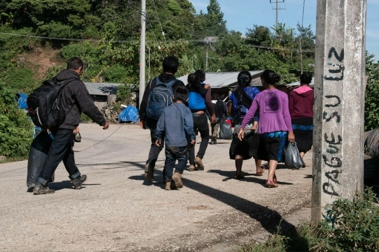 Comunidad indígena en Chiapas. Foto Centro de Derechos Humanos Frayba / Archivo