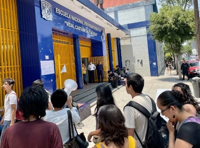 El estudiante de 17 años desapareció el pasado viernes 15 de noviembre en el Bosque de Chapultepec y el sábado se informó que fue localizado sin vida. Foto Roberto García Ortiz