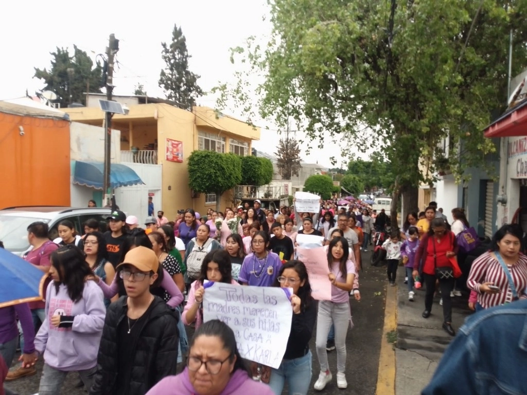En distintas intervenciones, los colonos demandaron más vigilancia, cámaras, corredores de seguridad afuera de los 7 planteles educativos de la región, dentro y en el exterior deportivo y luminarias de alumbrado público. Foto  La Jornada