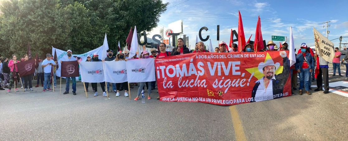 Imagen de la protesta tomada del twitter @FPR_OAXACA