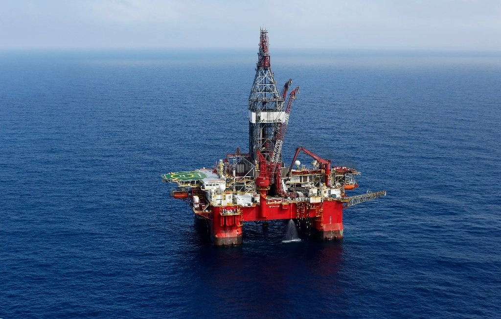 La administración Biden subastará concesiones de petróleo y gas en más de 114,000 millas cuadradas de aguas públicas en el Golfo de México. Foto Ap