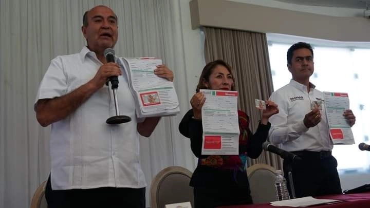 Conferencia prensa del equipo de campaña de Julio Menchaca Salazar, candidato común a la gubernatura de Hidalgo por Morena, PT y Panalh en la que dieron a conocer la presencia de J.J. Rendón, el Rey de la Propaganda Negra. Foto Juan Ricardo Montoya
