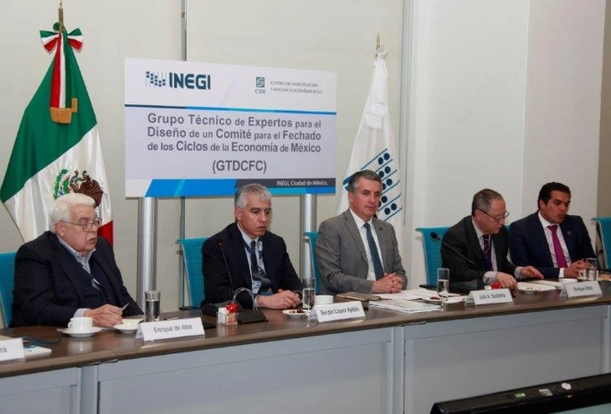 De acuerdo con la propuesta, el Comité para el Fechado de los Ciclos de la Economía de México se integraría por un presidente y un vicepresidente, con al menos cuatro de estos miembros adscritos a distintas instituciones académicas. Foto cortesía Inegi