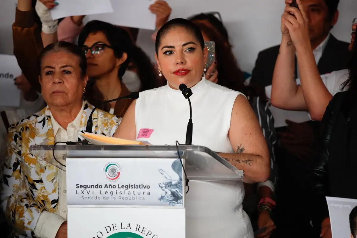 Samara Martínez presentará el proyecto en el Senado y mañana en la Cámara de Diputados. En ambos lugares, legisladores de las distintas fracciones parlamentarias la recibirán y, espera, impulsen la aprobación, aseguró Samara, quien dice que no va a luchar contra la muerte.  Lo que quiere es “ir hacia ella con dignidad”.


