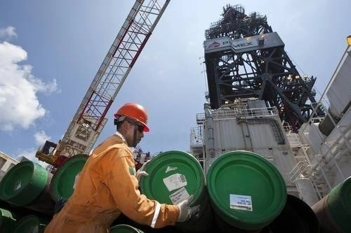El mes pasado las exportaciones de crudo de Pemex cayeron 12.78% anual. Foto José Carlo González/Archivo