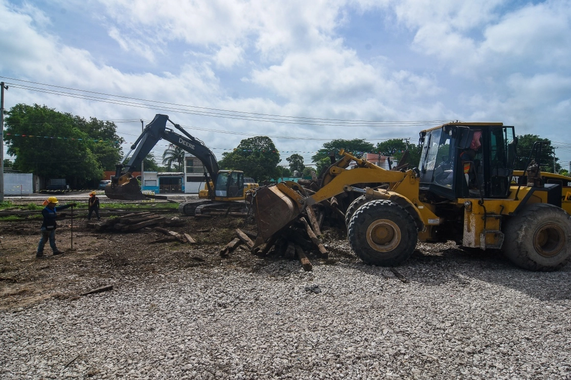 Los predios expropiados se usarán para la construcción del Tramo 5 Norte Cancún-Tulum, que beneficiará a más de 1.3 millones de personas que actualmente habitan y trabajan en los municipios de Benito Juárez, Puerto Morelos, Solidaridad y Tulum, en Quintana Roo. Foto Cuartoscuro / Archivo