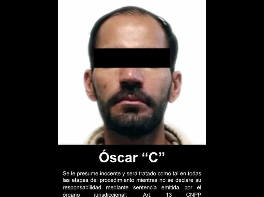 En abril 2021, Óscar 'C' fue ubicado en Cancún, Quintana Roo, y detenido con fines de extradición, por lo que posteriormente el gobierno de México concedió este recurso a Estados Unidos. Imagen tomada del Twitter de @FGRMexico

