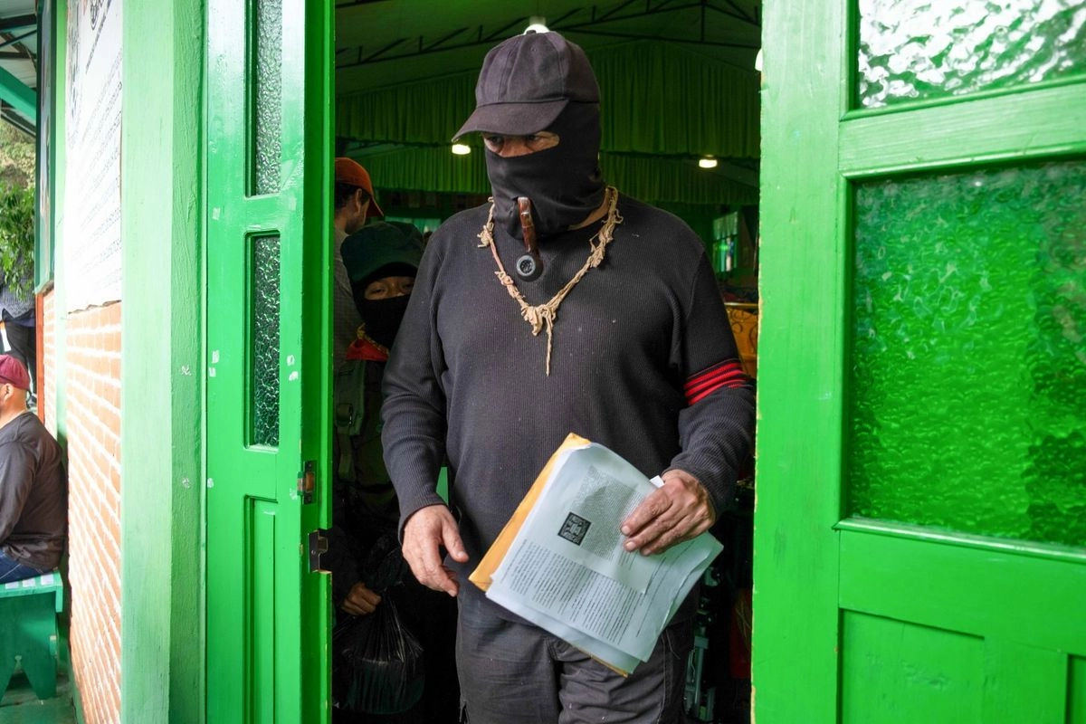  El Capitán Marcos, del EZLN, difundió un nuevo comunicado titulado 3 posdatas 3 VI. El inconforme. Foto
