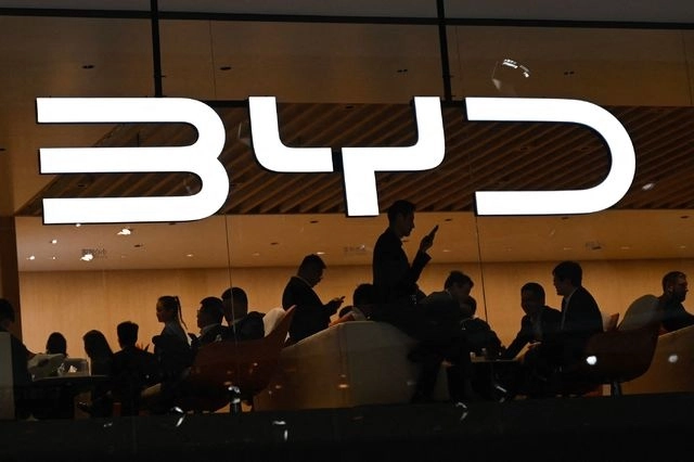 El beneficio neto de BYD fue de 11 mil 600 millones de yuanes (mil 600 millones de dólares), un incremento de 11.5%. Foto Afp