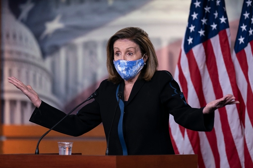 Nancy Pelosi, presidenta de la cámara de Representantes acusa a las grandes plataformas sociales de permitir campañas de desinformación. Foto Ap