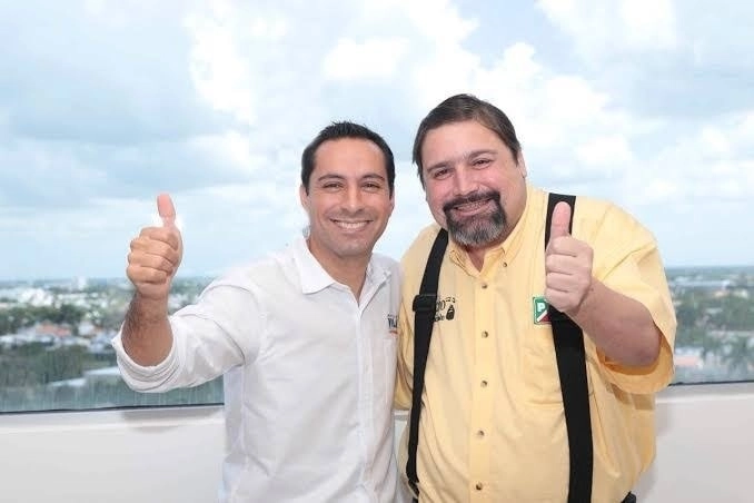 El ex legislador Francisco Solís Peón (der) en imagen de archivo. Foto tomada de la página de Facebook @PanchoCachondoOficial  