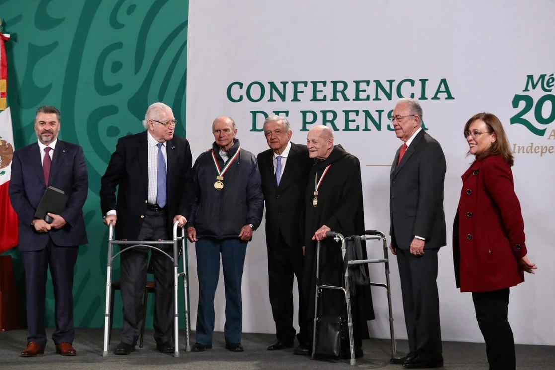 En diciembre de 2021, Fray Gabriel Chávez de la Mora recibió el Premio Nacional de Arquitectura 2020. Foto Luis Castillo / Archivo 