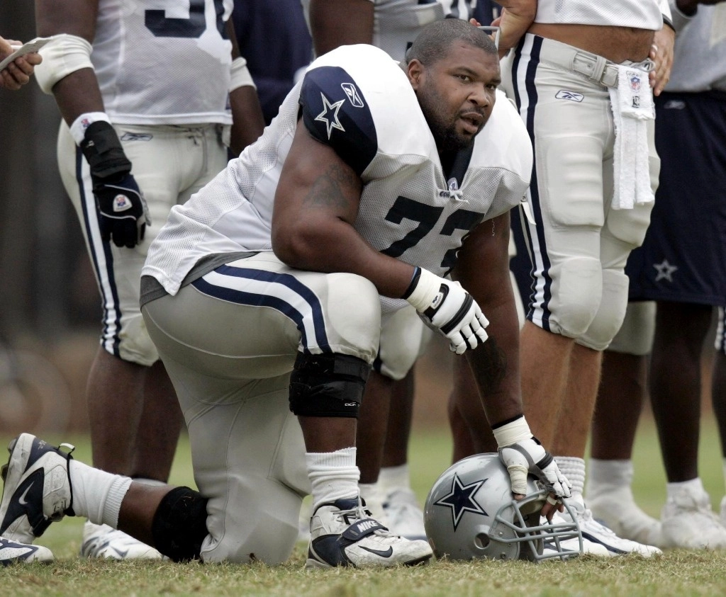 Larry Allen fue uno de los ofensivos más prominentes de la NFL en una carrera de 12 años. Foto Ap / Archivo