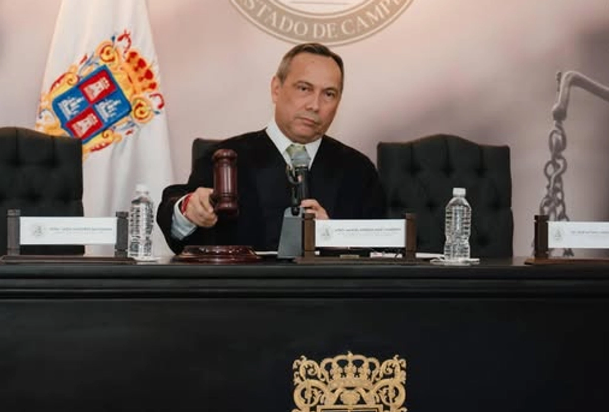 El magistrado cumplió un año en el desempeño de su cargo apenas a mediados de este mes y la semana pasada, unas horas antes de su infarto rindió su informe anual de actividades.  Foto 