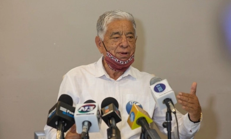 José Apolonio Albavera Velásquez en una conferencia de prensa, en imagen de archivo. Foto tomada de redes