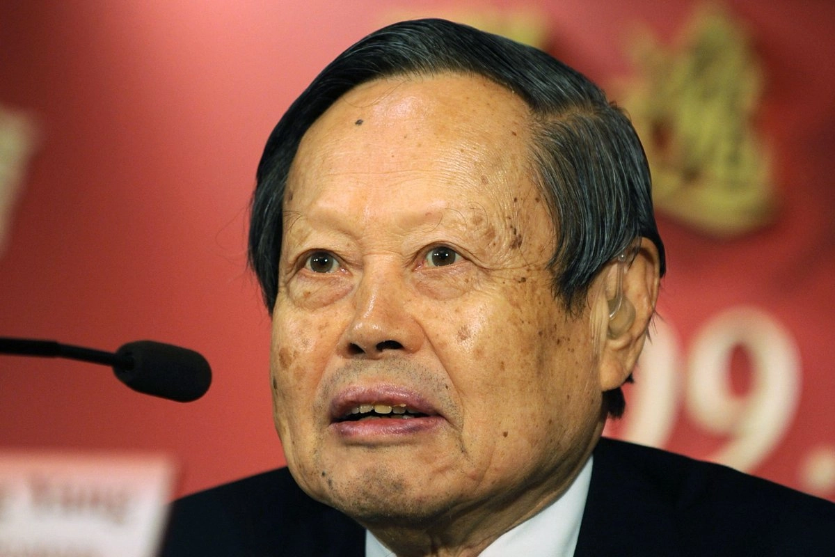 Chen Ning Yang, uno de los físicos más renombrados del mundo, murió a los 103 años en Pekín. Imagen del 16 de junio de 2009. Foto 