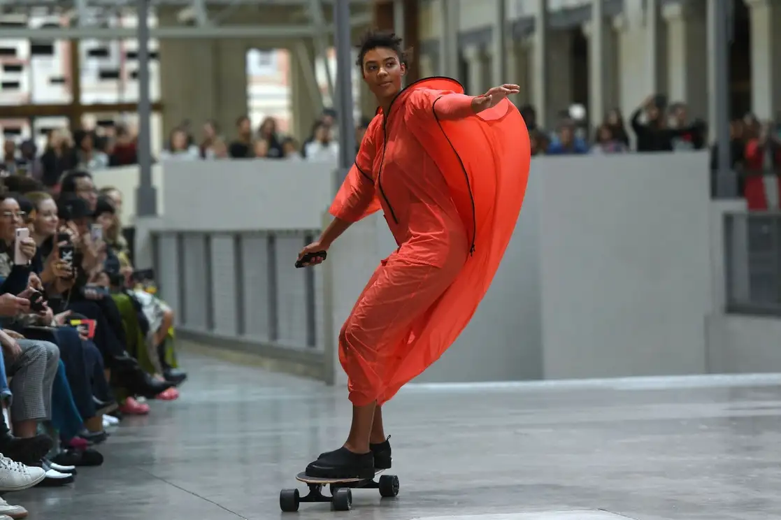 La Jornada Falleci Issey Miyake dise ador de moda japon s