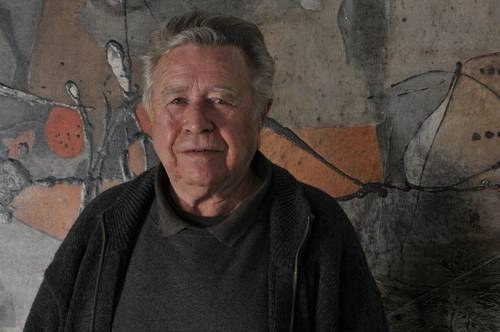  El pintor y escultor en un retrato realizado en su estudio en 2011. Foto Rogelio Cuéllar