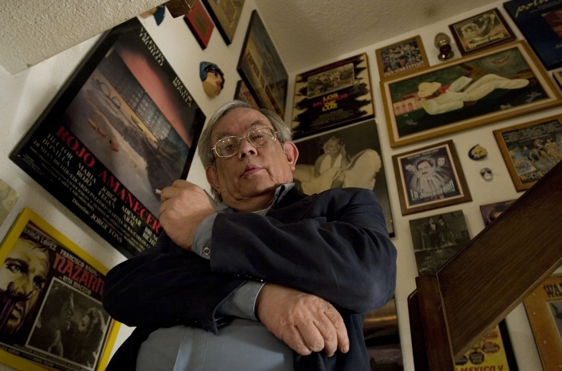 En la imagen Xavier Robles durante una entrevista con ‘La Jornada’ en 2011. Foto Alfredo Domínguez

