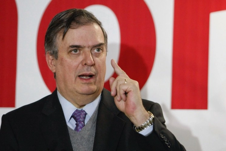 El secretario de Relaciones Exteriores, Marcelo Ebrard, en el Senado. Foto: Roberto García 