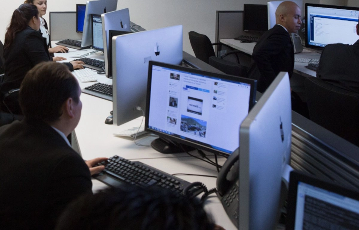 Heidy Rocha directora general de ciberseguridad de la ATDT mencionó que México va a ser blanco de ataques cibernéticos al ser sede del mundial de futbol el próximo año , los cuales se han sofisticado. 
Foto 