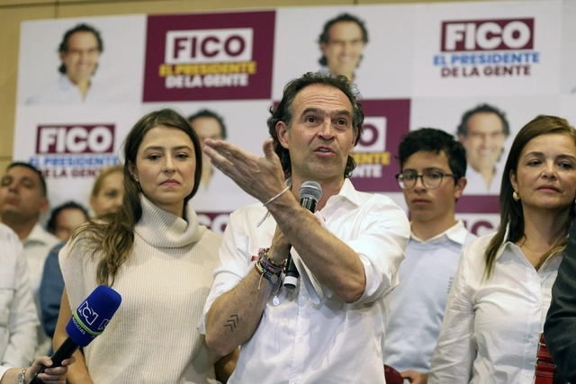 Federico Gutiérrez, candidato presidencial de Colombia anunció su apoyo a Rodolfo Hernández. Foto Ap