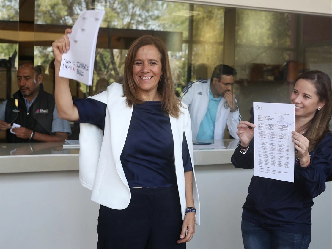 Margarita Zavala tras acudir al INE a solicitar el registro como partido político de su organización México Libre, el pasado 28 de febrero de 2020. Foto José Antonio López