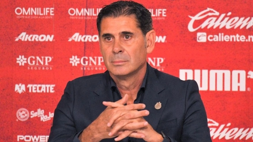 Fernando Hierro, director deportivo de Chivas. Foto tomada de X.