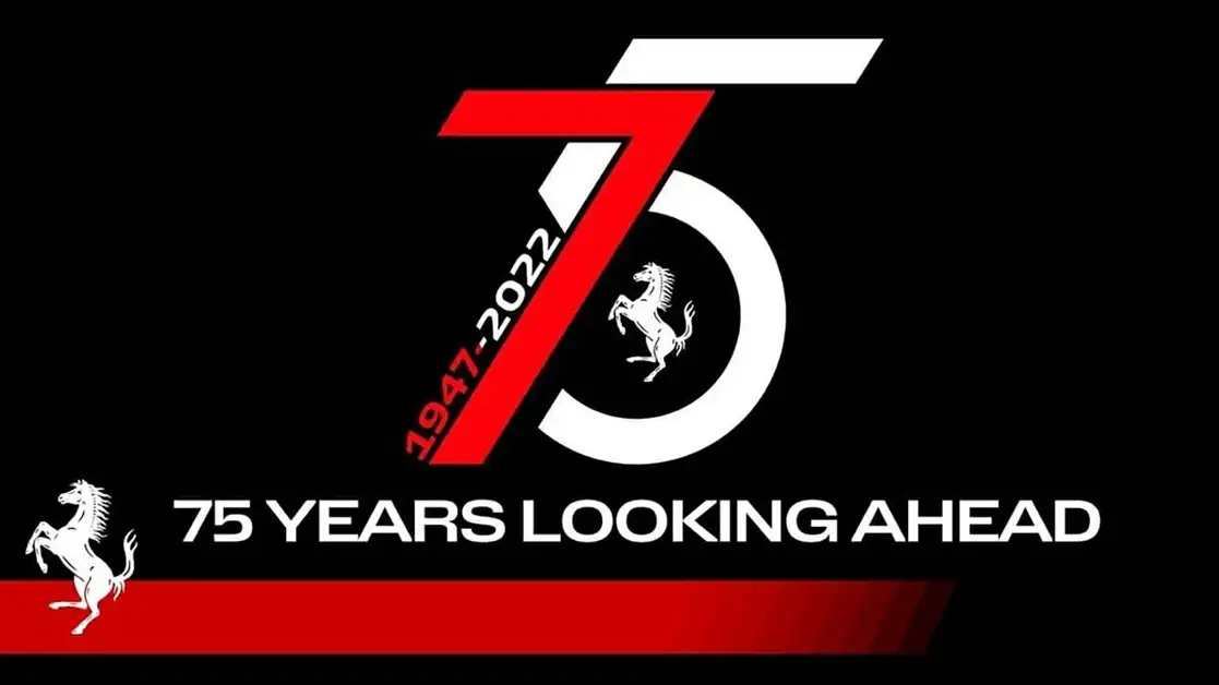 En el nuevo emblema, la cifra del 75 aniversario la que cobra el mayor protagonismo.
Fotos. Cortesía Ferrari.