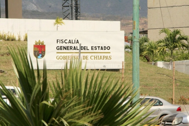 Señaló que los ejercicios 2022 y 2021 cerraron con el esclarecimiento de 208 y 203 homicidios, respectivamente. Foto tomada de Twitter @FGEChiapas / Archivo