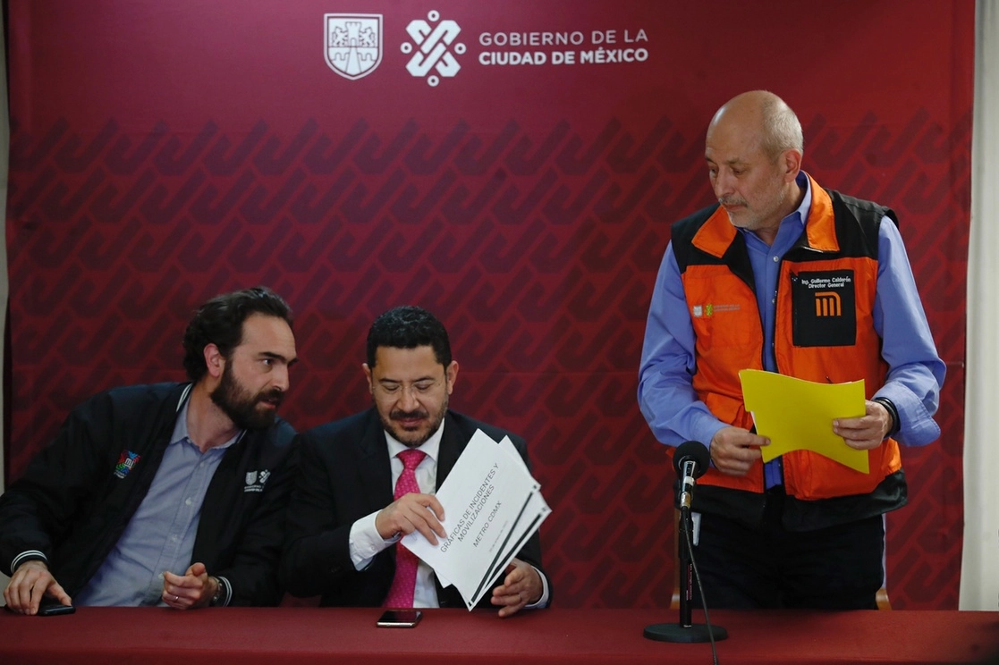 El agente del Ministerio Público adscrito a la Agencia Especializada del Metro, adscrita a la Coordinación General de Investigación Territorial, ordenó la intervención de policías de investigación. Foto Cristina Rodríguez