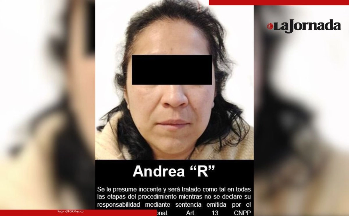 La entrega, en cumplimiento al Tratado de Extradición firmado entre México y los Estados Unidos, se realizó en el AICM a los agentes estadunidenses destinados para su traslado a ese país.