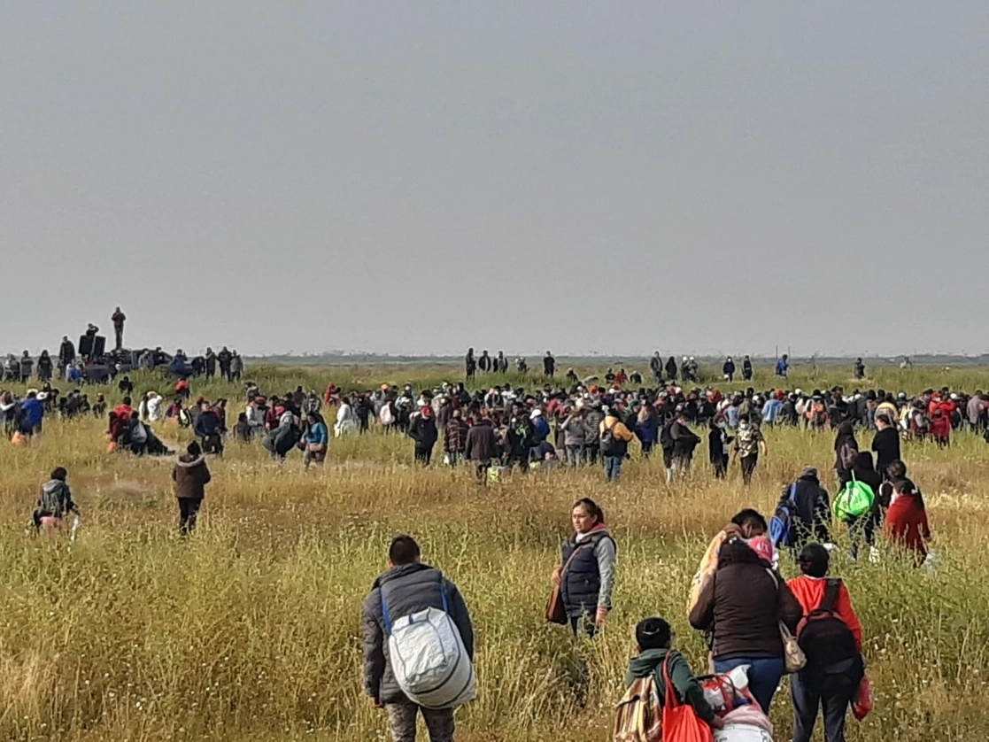 Invasión de un predio federal en el ex lago de Texcoco, municipio de San Salvador Atenco, el sábado 2 de octubre de 2021. Foto La Jornada
