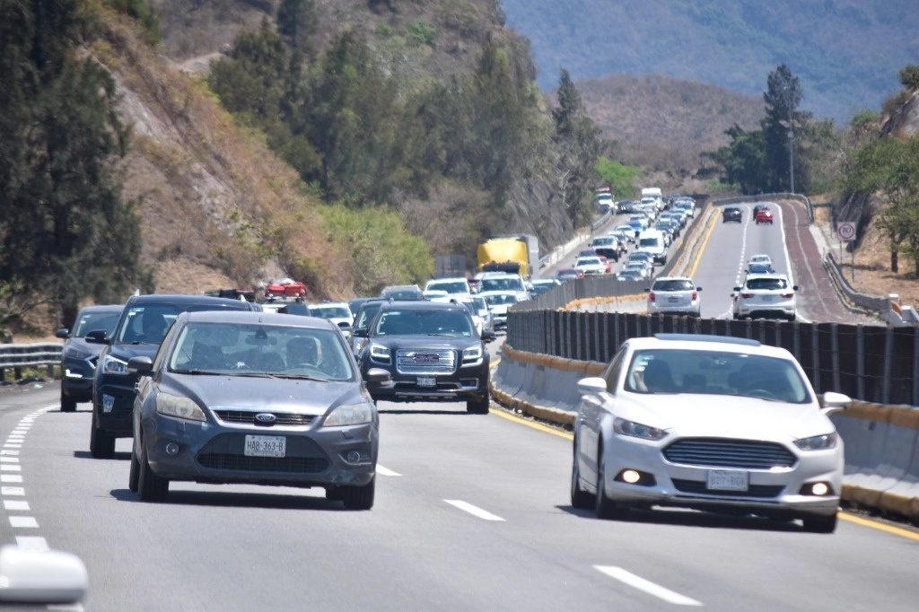 Las Fibras E de México, es uno de los fideicomisos de inversión en infraestructura carretera que se beneficia del nearshoring en México, con su portafolio diversificado de 14 tramos carreteros que suman más de mil 130 kilómetros. Foto Cuartoscuro / Archivo