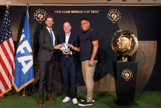 Infantino tiene una relación próxima con Donald Trump, símbolo de la importancia estratégica de Estados Unidos para el futbol mundial.