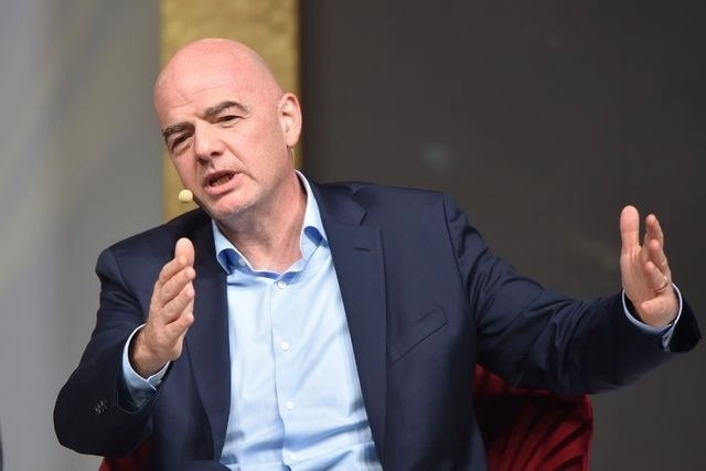 La FIFA "intenta respetar todas las opiniones y creencias, sin por ello dar lecciones de moral al resto del mundo", apelando al respeto de la "diversidad", señaló Gianni Infantino. Foto Afp / Archivo