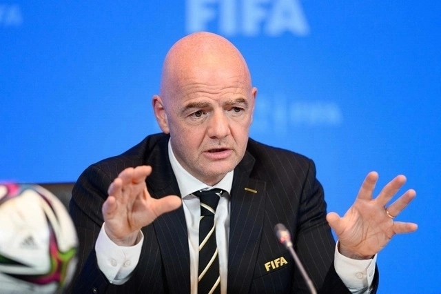 La FIFA anunciará el sábado los estadios del Mundial de Clubes del año próximo en Estados Unidos, informó el organismo rector del futbol. En la imagen de archivo, Gianni Infantino. Foto FIFA vía Afp