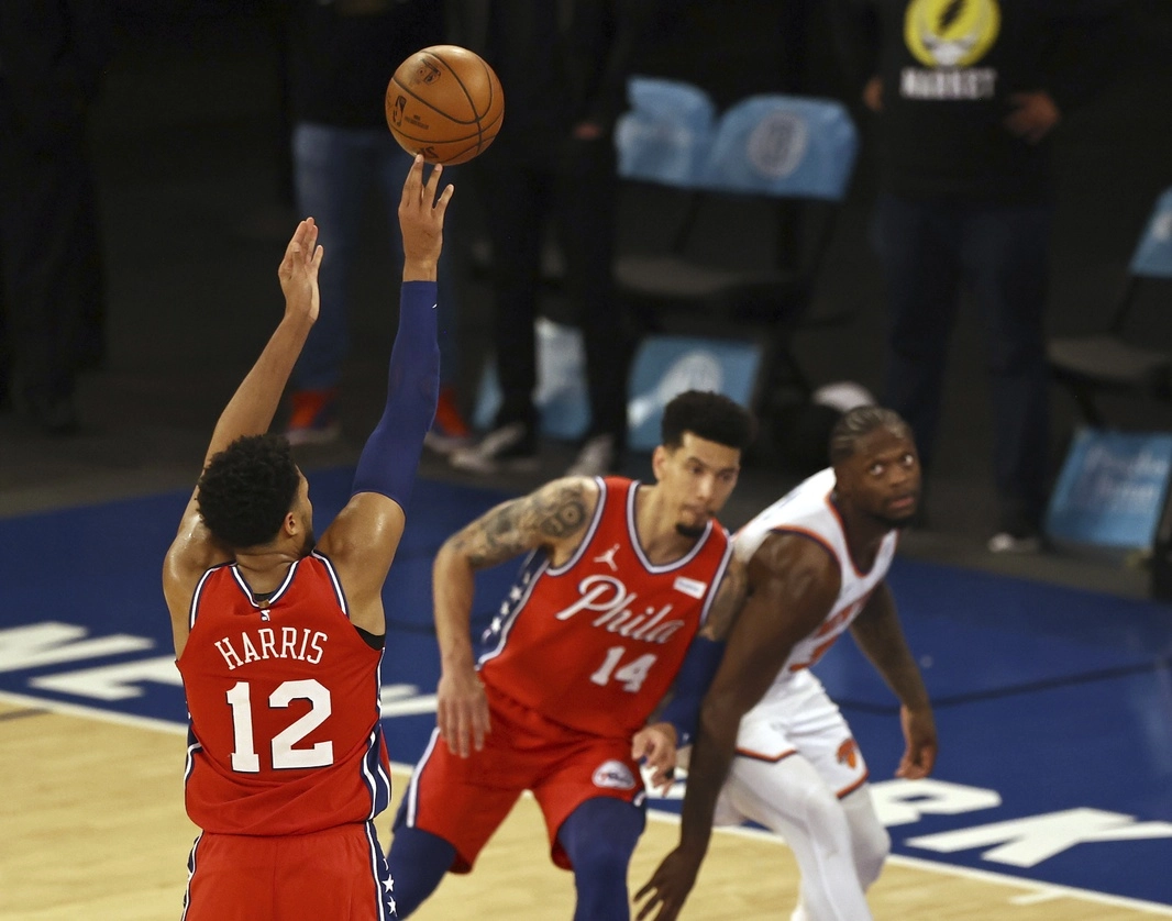 Tobias Harris en una jugada del partido. Foto Ap