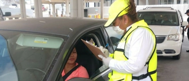 Filtro sanitario en puntos fronterizos de Tamaulipas. Foto @TamaulipasSalud