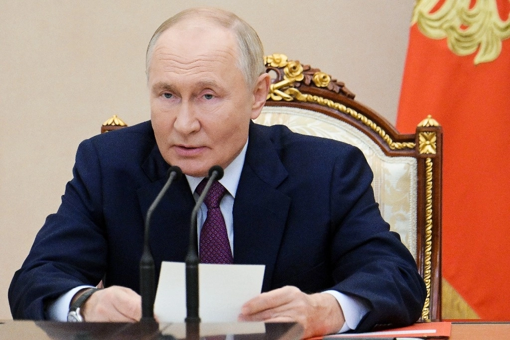 El presidente ruso Vladimir Putin durante una reunión con el Consejo de Seguridad en el Kremlin en Moscú, Rusia. Foto Ap