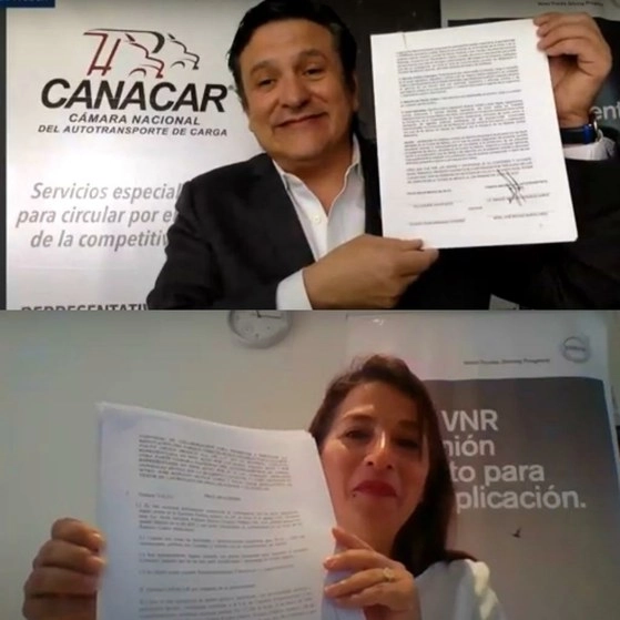 El documento consta de un catálogo de precios especiales para todas las unidades que están en el inventario actual que tienen tecnología GHG. Foto. Lilián Anaya.