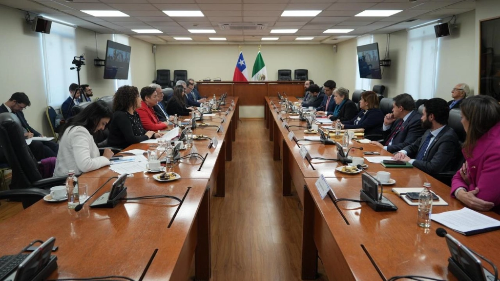 Reunión de autoridades comerciales de ambos países. Foto SRE