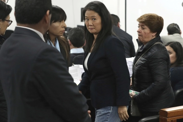 Keiko Fujimori, hija del ex mandatario Alberto Fujimori es candidata presidencial en las elecciones del próximo 11 de abril. Foto Ap 