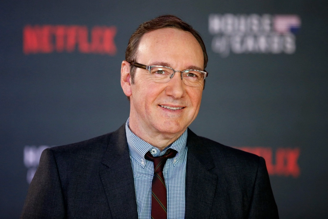 El actor estadunidense Kevin Spacey fue imputado en el Reino Unido por agresión sexual a tres hombres, informó la Fiscalía de la Corona. Foto Afp / Archivo