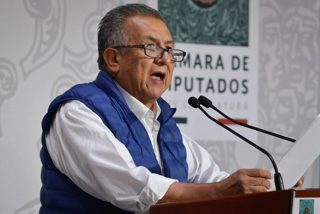 Benjamín Saúl Huerta Corona fue detenido la madrugada del jueves 22 de abril en un hotel de la Zona Rosa, por el presunto delito de abuso sexual contra menores de edad. Foto Cuartoscuro / Archivo