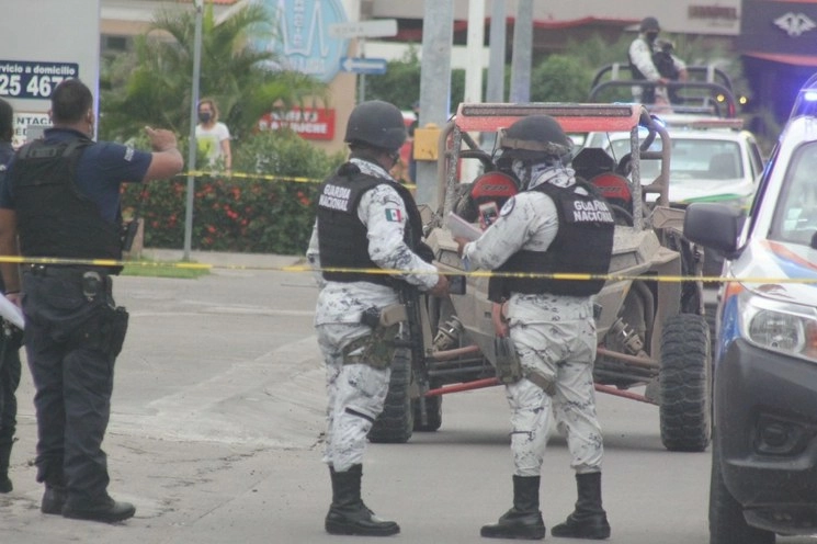 La Fiscalía de Jalisco informó que inició una carpeta de investigación por la desaparición de al menos cuatro personas el pasado 18 de julio en el fraccionamiento Fluvial Vallarta. Foto Javier Santos / Archivo